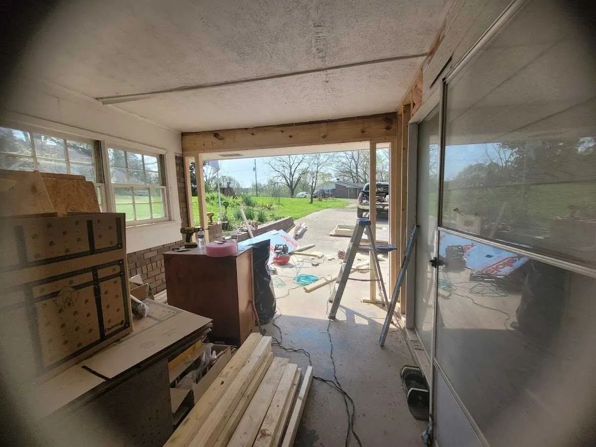 Air movers and dehumidifier for Drying & Dehumidification in East Hanover